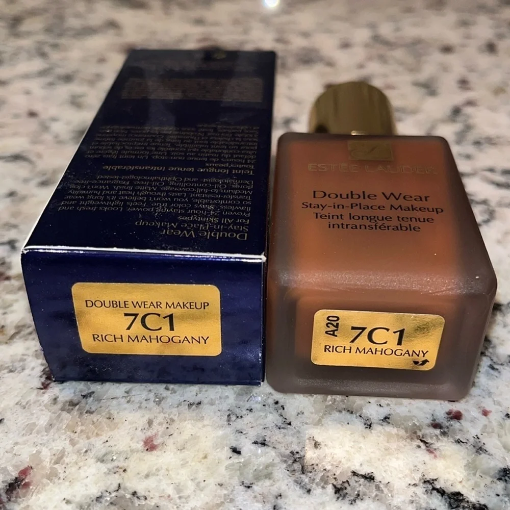 Estée Lauder Double Wear 7C1 Espresso